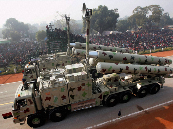  Brahmos Launcher at Rajpath