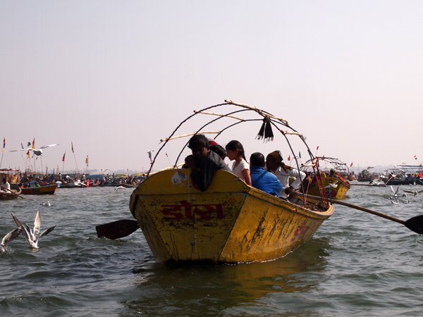  Faith along the banks of Ganga