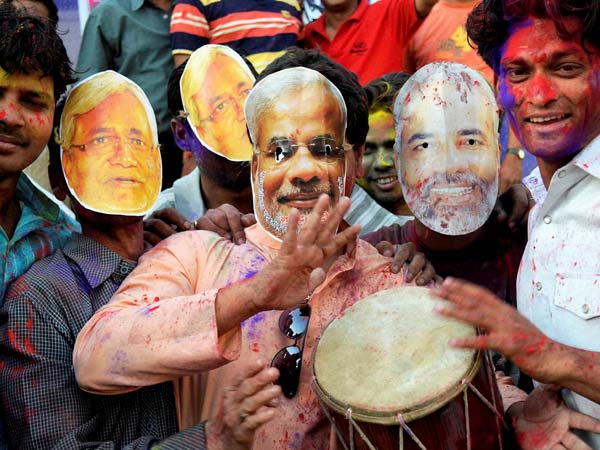 Holi Milan function Holi Milan function