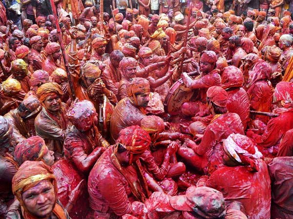 Underprivileged children play Holi Underprivileged children play Holi