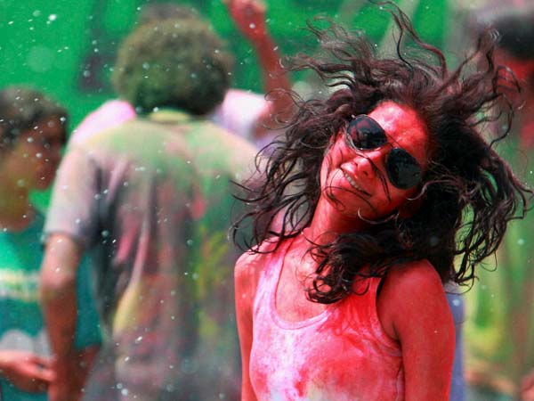 Nation celebrates Holi