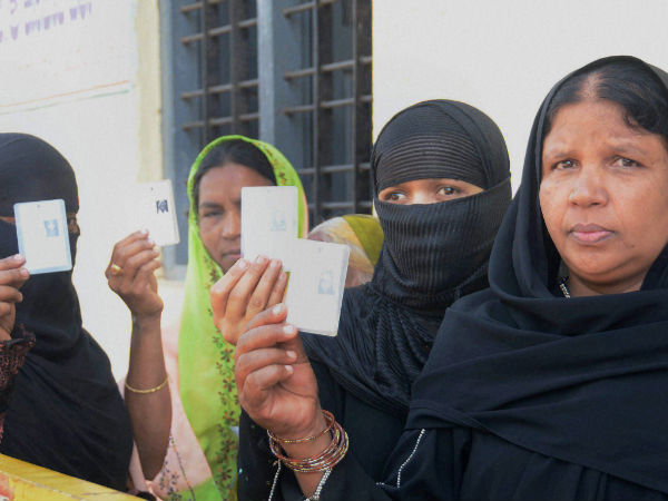 Enthusiastic voters Enthusiastic voters