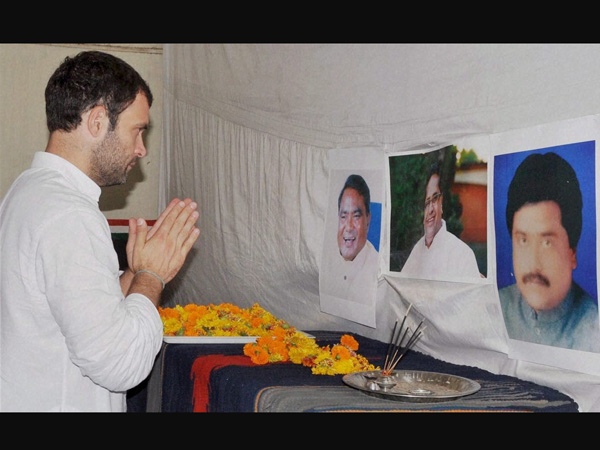 C'garh Attack: Rahul Gandhi at condolence meet