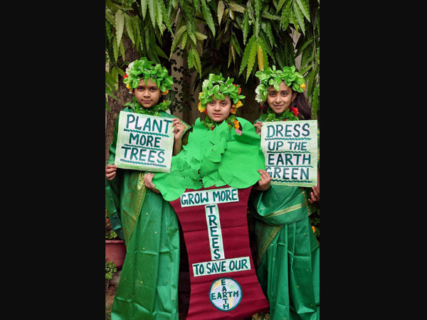 Environment day: India has fund crunch for 'Green Mission'