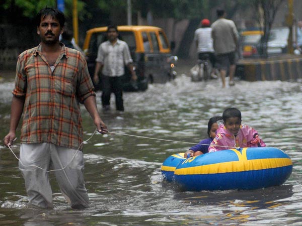 Negotiating water logged streets