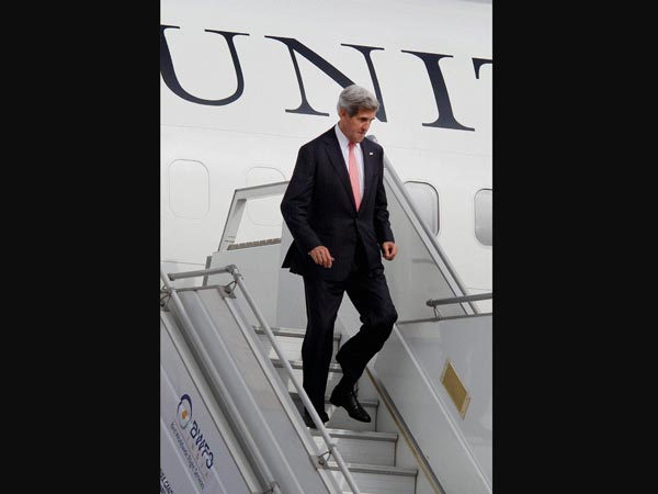 John Kerry at Air Force Station