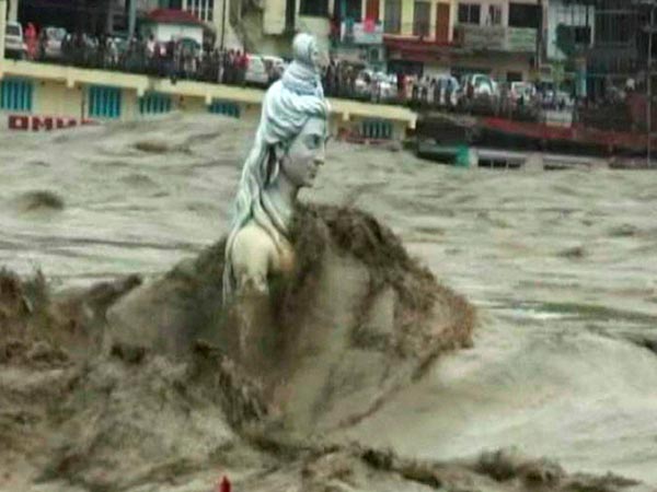 View Photos of Floods Strand Pilgrims in India.
