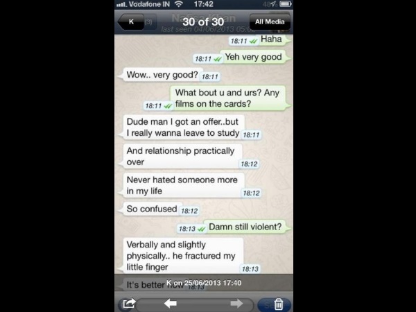 Jiah Khan's Mobile Chat 