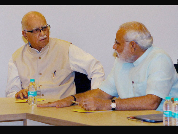 Advani and Modi at Parliamentary Board meeting