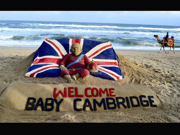 World welcomes Royal Baby