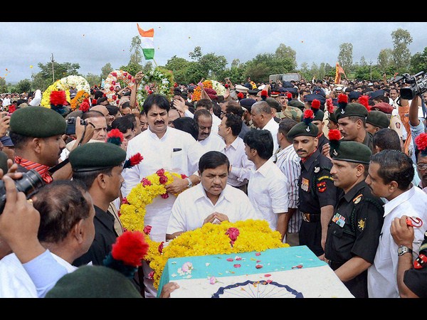 Homage for the deceased