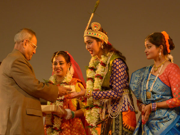 Mukerjee congratgulated the performers