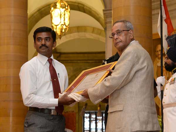 Encouraging the writers Encouraging the writers