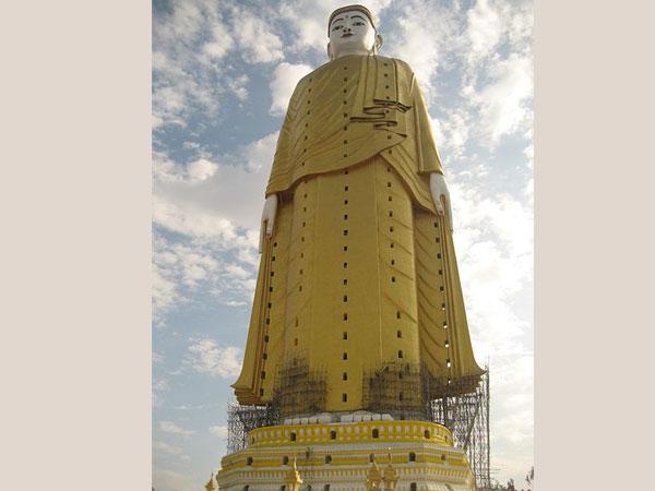 Laykun Setkyar statue, Myanmar