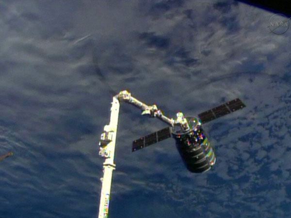 Pictures: Stunning new image of Saturn and Earth released by NASA