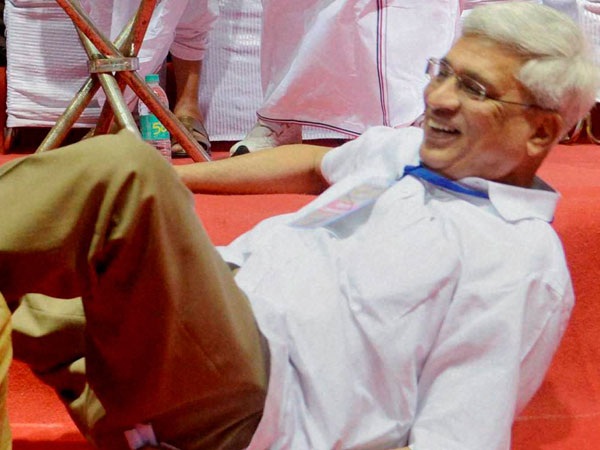 Karatji, when will revolution start in India?