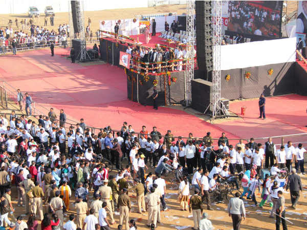 In pics: Run For Unity