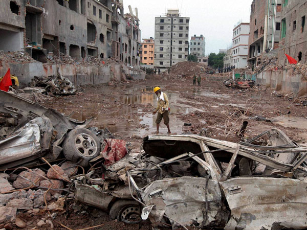 Commercial building collapses in Bangladesh, over 1,100 killed