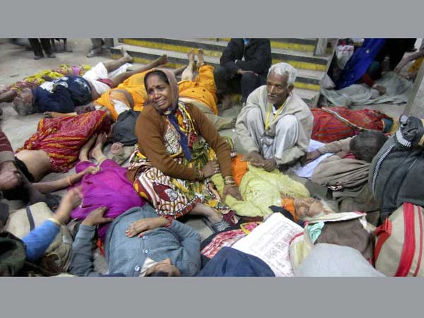 Stampede at Allahabad railway station during Maha Kumbh Mela