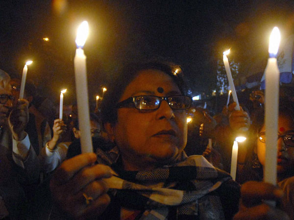 Bengal gangrape victim dies after self-immolation bid