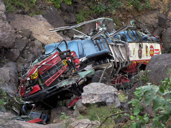 Maharastra bus accident: Death toll rises to 27, many injured