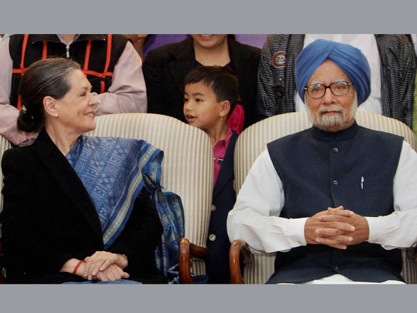PM, Sonia Gandhi handed out the awards