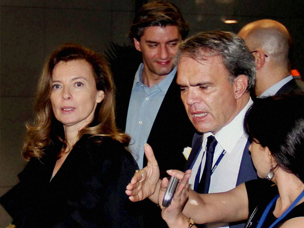 Pics: Ex-France First Lady visits Mumbai