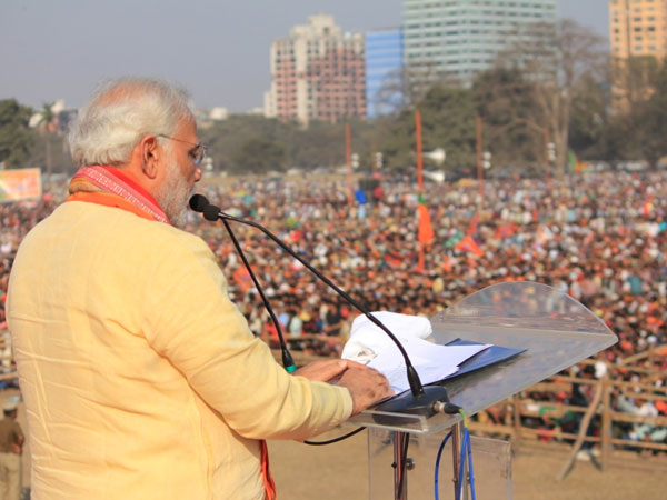 BJP supporters at the Narendra Modi's Jan Chetna Rally at Kolkata