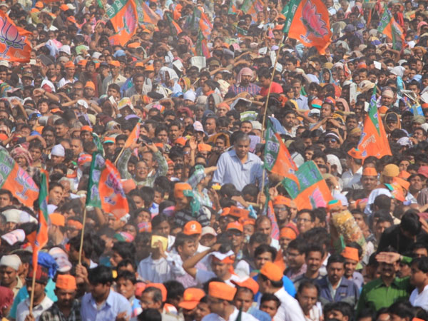 BJP supporters at the Narendra Modi's Jan Chetna Rally at Kolkata