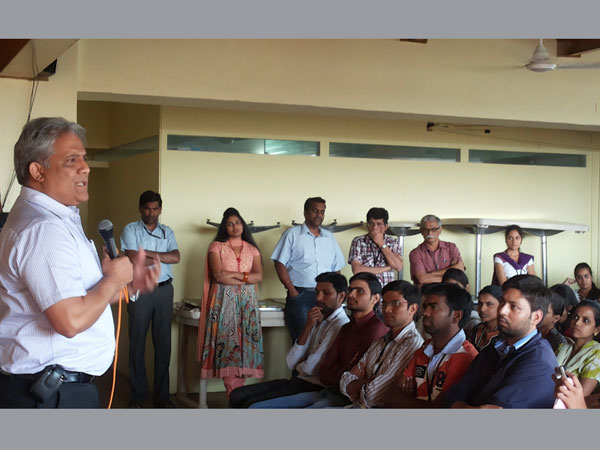 In pics: Ian Faria interacts with OneIndia