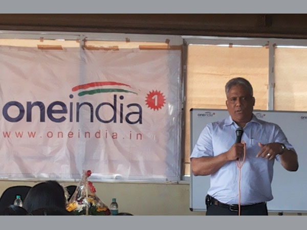 In pics: Ian Faria interacts with OneIndia