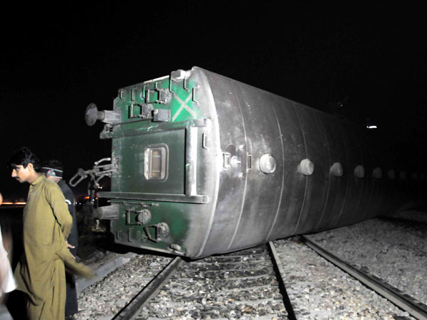 Bomb blast in Karachi 