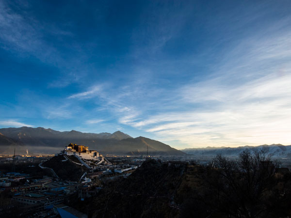 Lhasa a pot of cultural heritage