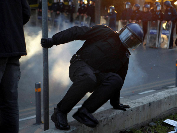 Protests erupt in Cyprus 