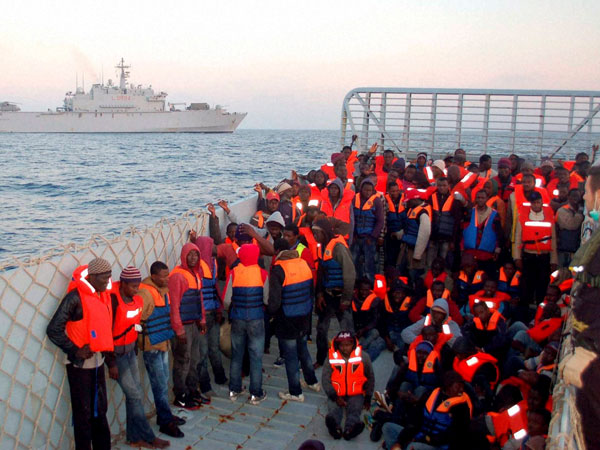 Migrants rescued at sea