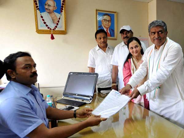 Bangalore South Nandan Nilekani filing his nomination