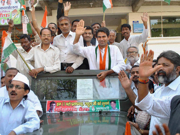 Congress candidate Mohammad Kaif at a road show