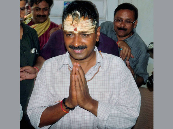 Kejriwal visits Tulsi Ghat 