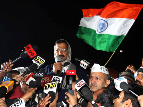 Deaths continue inspite of Kejriwal's cold shelter