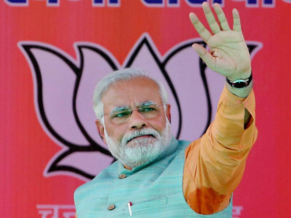 Narendra Modi during an election rally at Gumla in Jharkhand