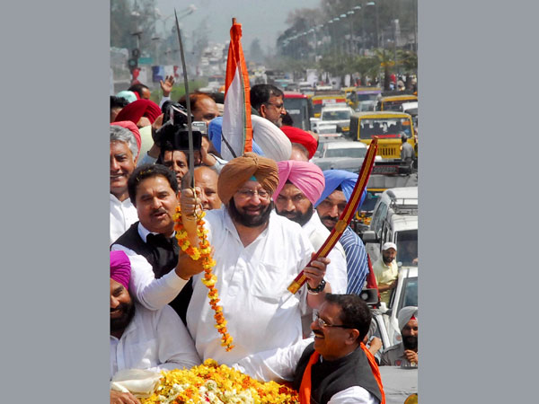 Capt. Amrinder Singh during his road show