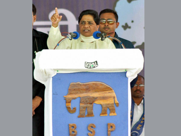 BSP chief Mayawati addresses an election rally in Amravati