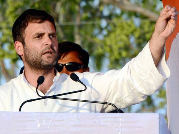 Rahul Gandhi addresses an election rally in Aurangabad