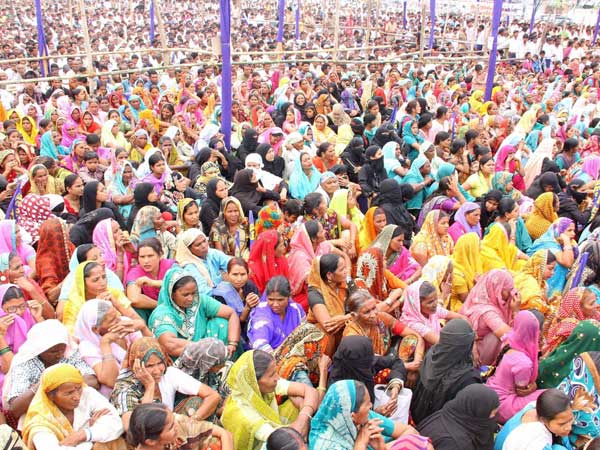 Crowd at BSP supremo Mayawati's election rally