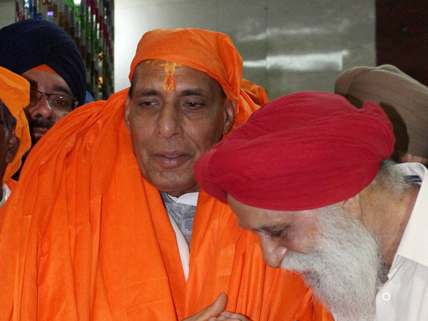BJP President Rajnath Singh during a visit to a Gurudwara