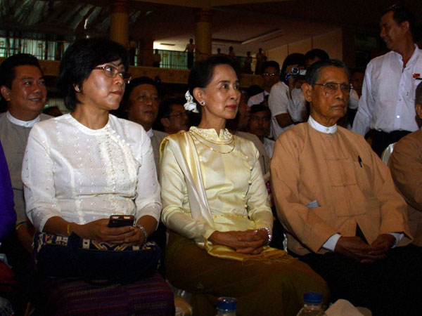 Suu Kyi all ears for music 