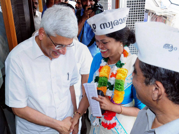 CPI(M) General Secretary Prakash Karat (L) and Anita Pratap
