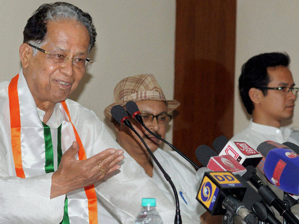 Tarun Gogoi addressing the media in Guwahati Tarun Gogoi addressing the media in Guwahati
