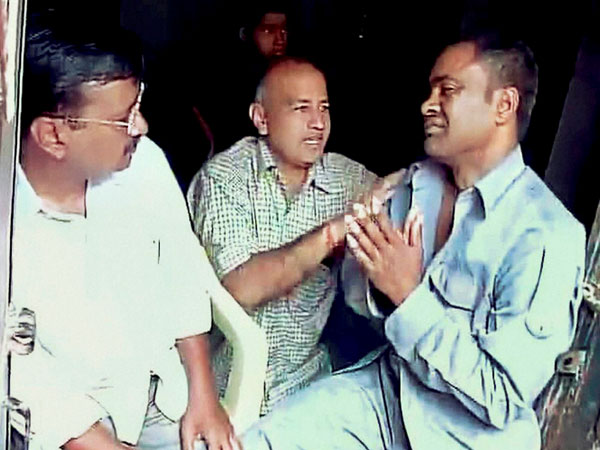 Arvind Kejriwal along with Manish Sisodia