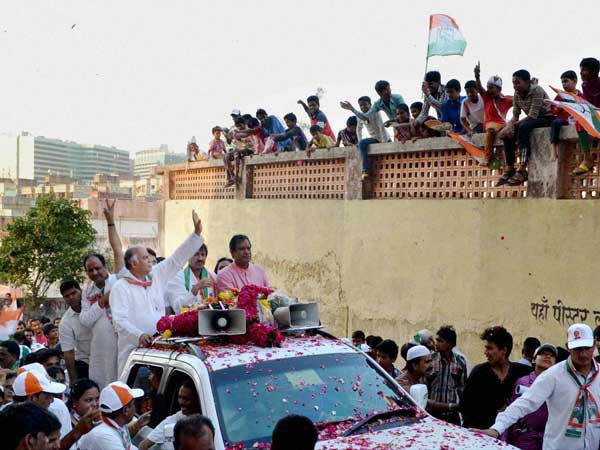 Gurudas Kamat at a Rally in Mumbai Gurudas Kamat at a Rally in Mumbai